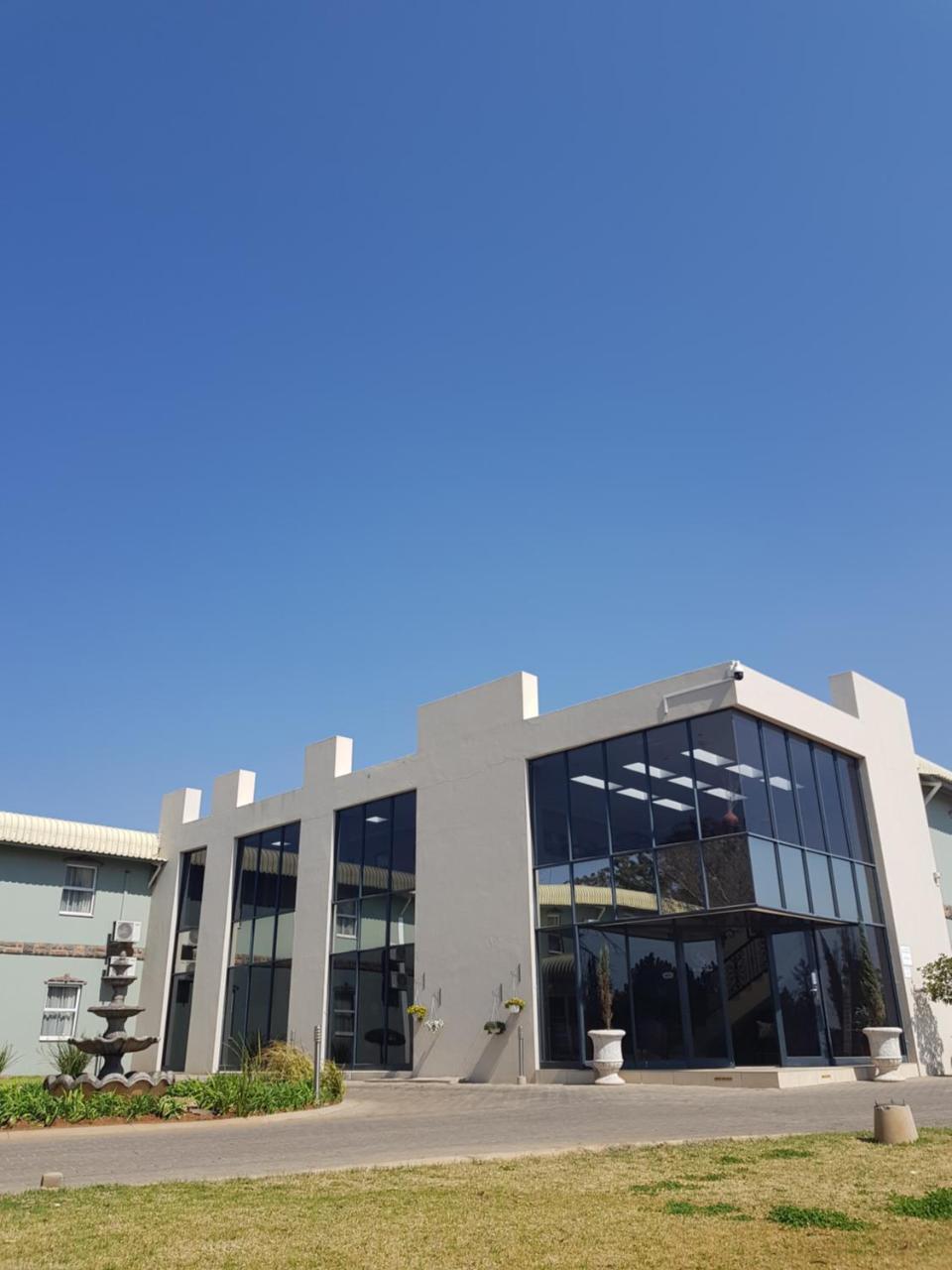 Be My Guest Hotel Conference Sasolburg エクステリア 写真