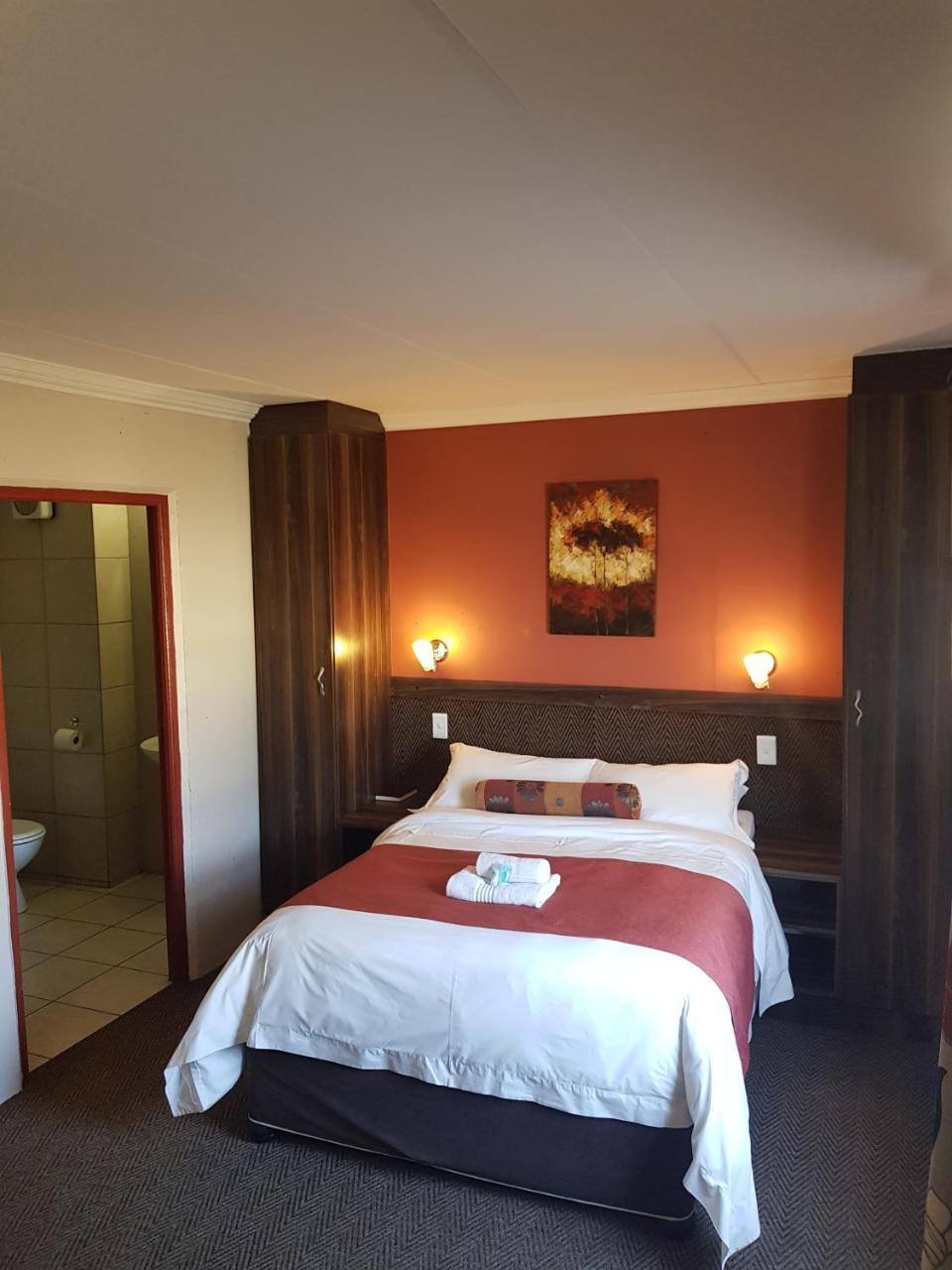 Be My Guest Hotel Conference Sasolburg エクステリア 写真